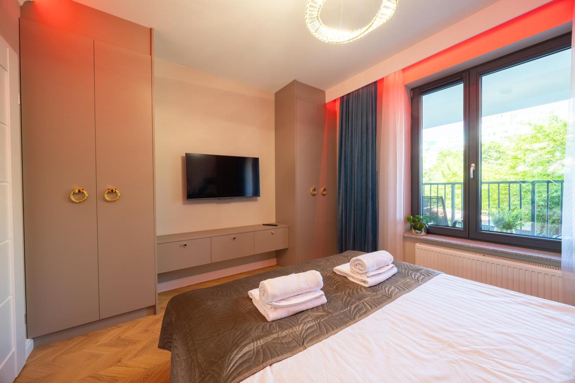 Golden Park Aparthotel 什切青 外观 照片